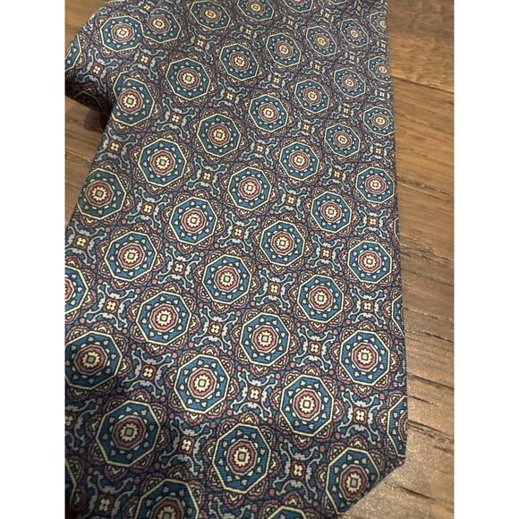 Guy Laroche Couture Paris All Silk Geometric Pointed Neck Ties Men's One Size - Picture 3 of 6